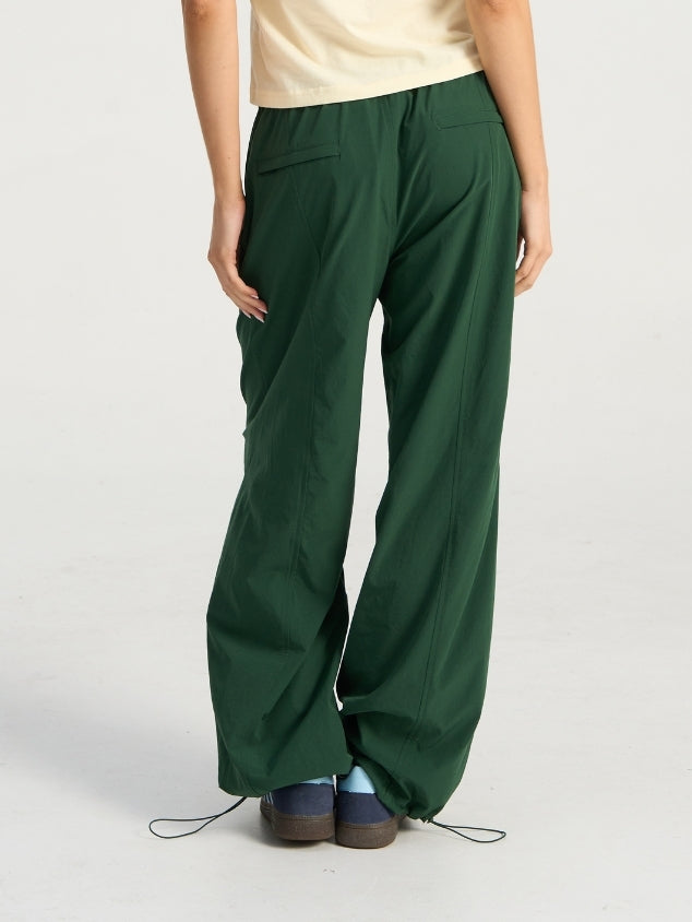 Parachute Pant - Deep Green