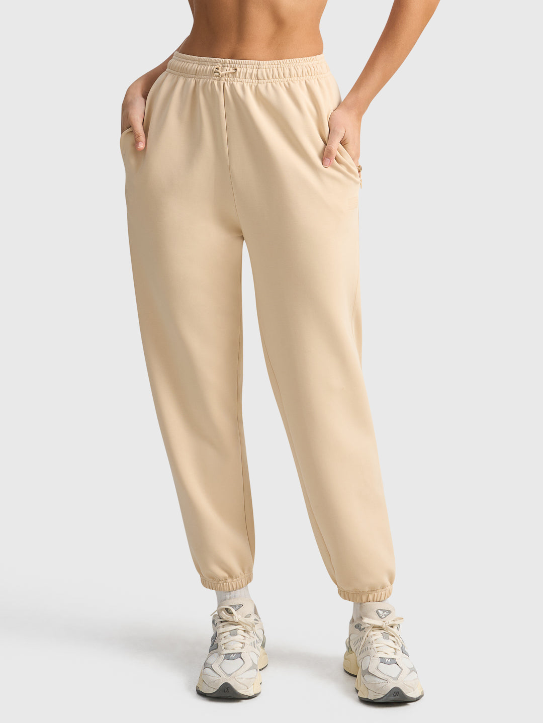 INTERVAL TRACK PANT