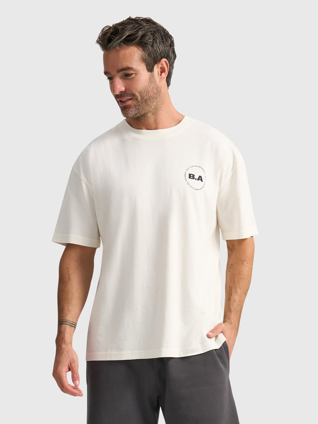 EVERYDAY OVERSIZED TEE