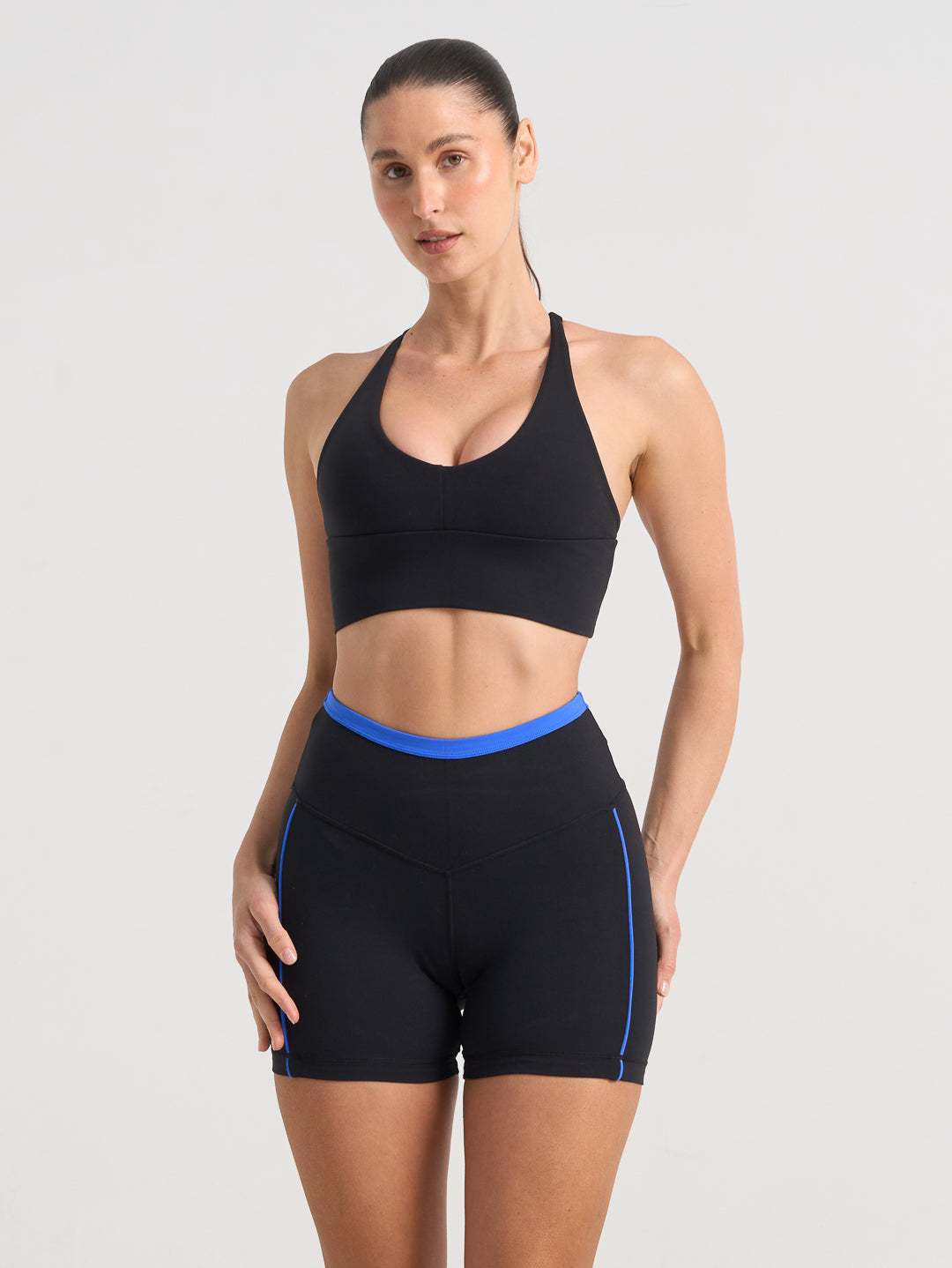 Forma V Racer Crop - Black