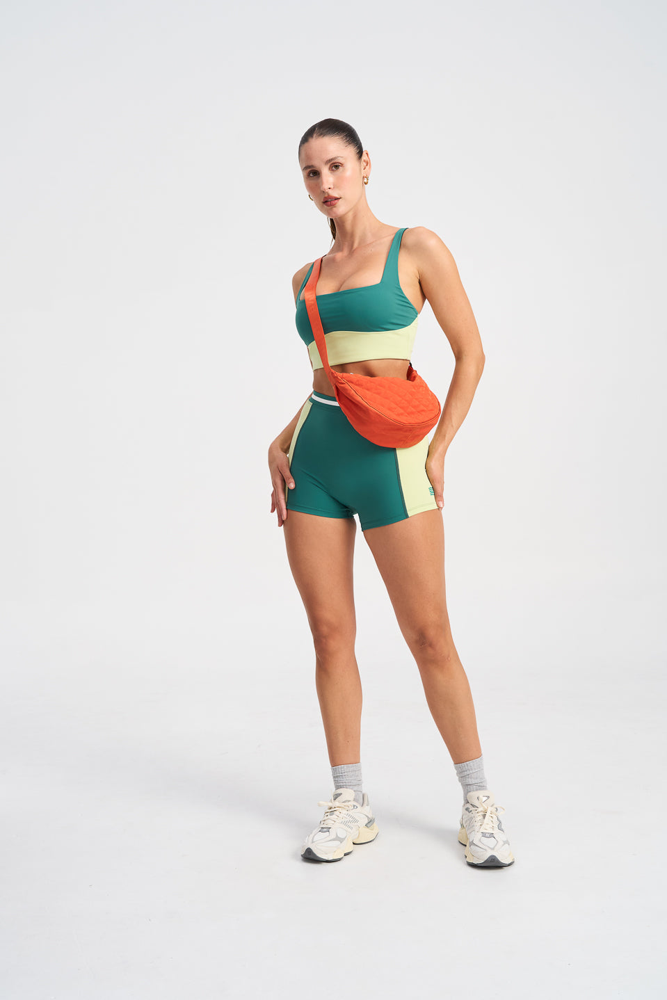 DOWNTOWN 1/2 MOON CROSS BODY BAG