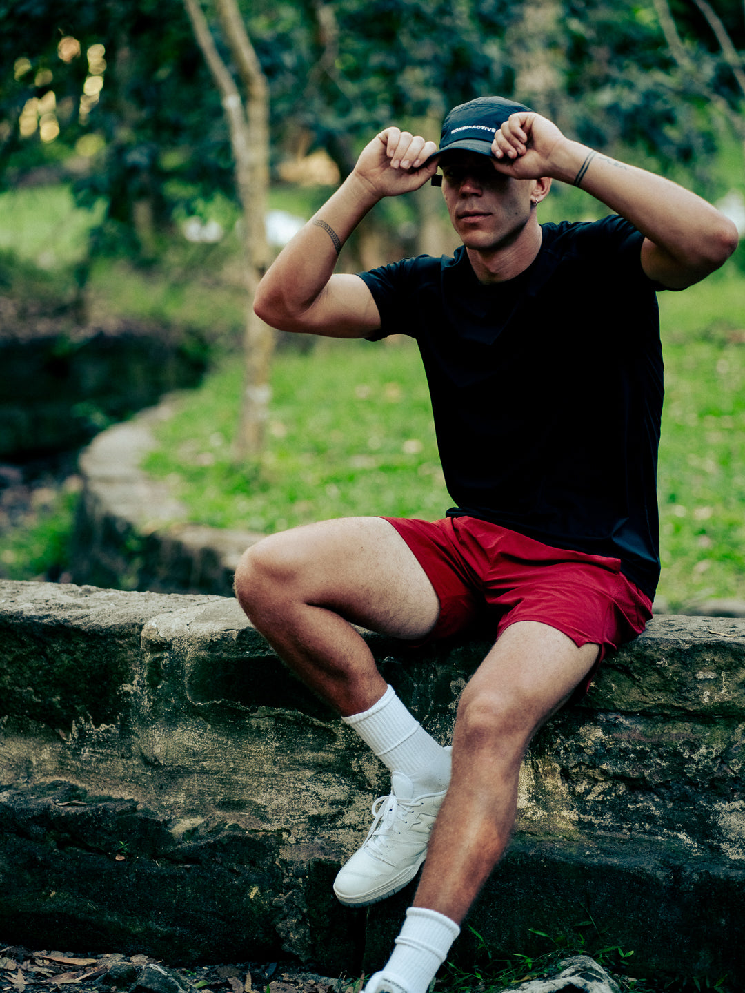 TECH GYM SHORTS - Claret