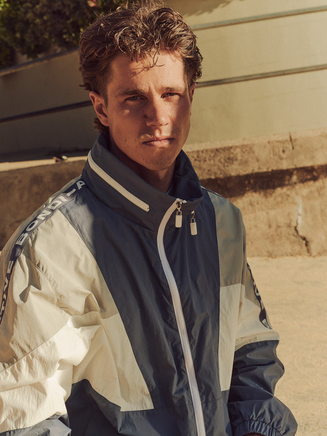 GLORY DAYS HOODED WINDBREAKER - BLUE MULTI