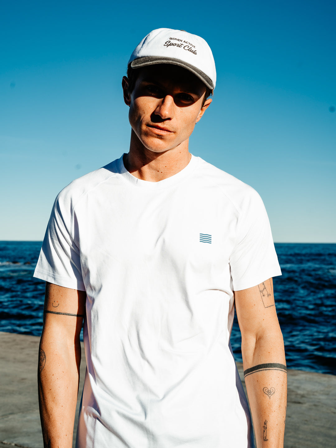 SPORT CLUB TECH TEE - WHITE