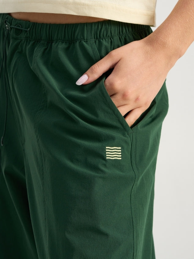 Parachute Pant - Deep Green