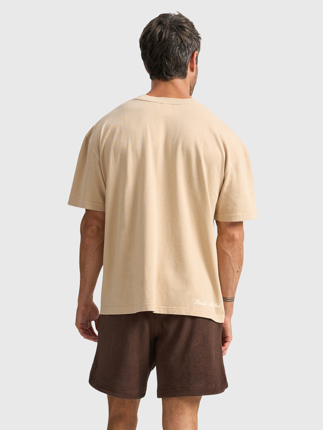 GLORY DAYS TECHNIQUE TEE - GILDED BEIGE
