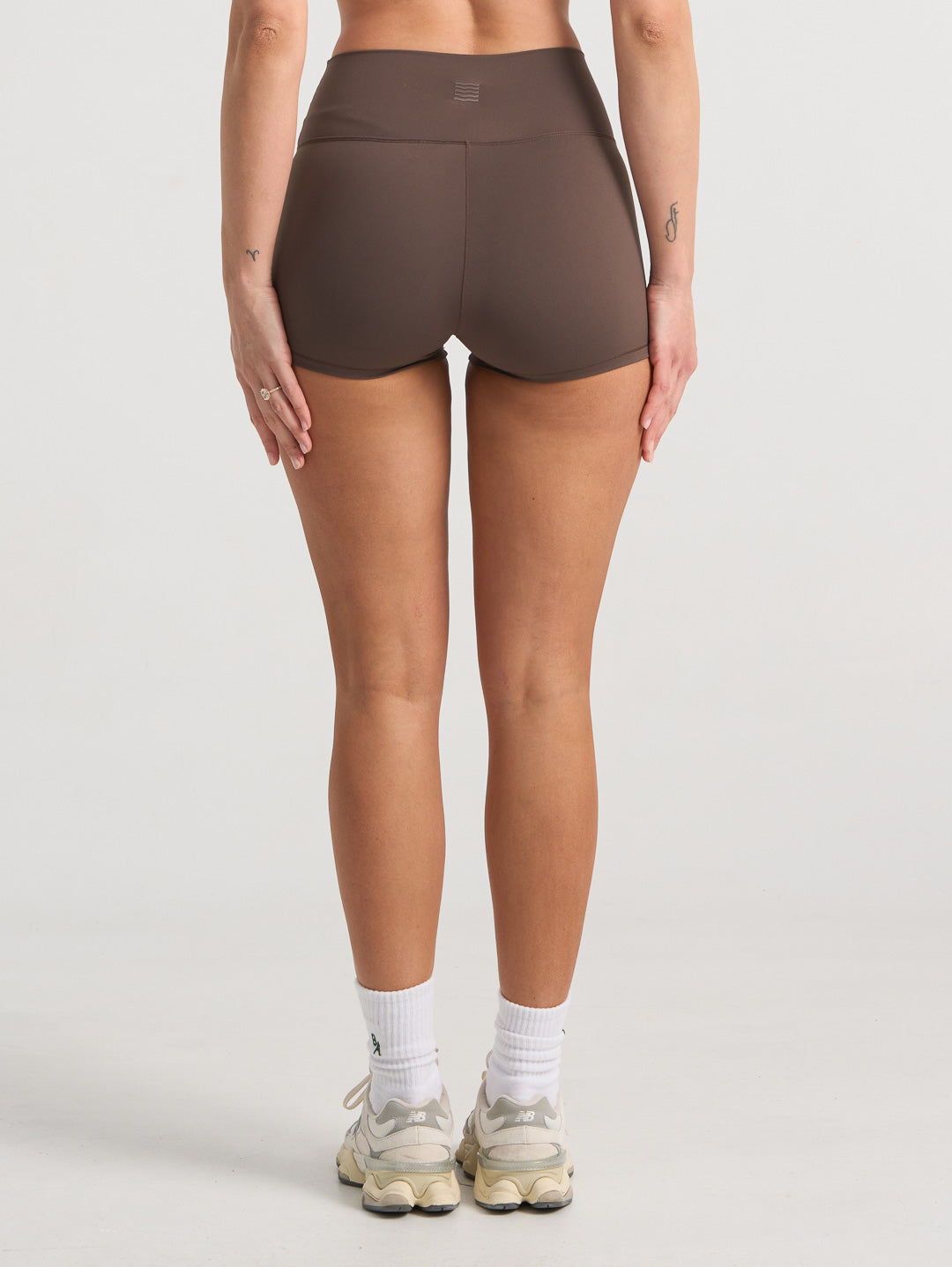 BASELINE 6CM BIKE SHORTS - CHOCOLATE
