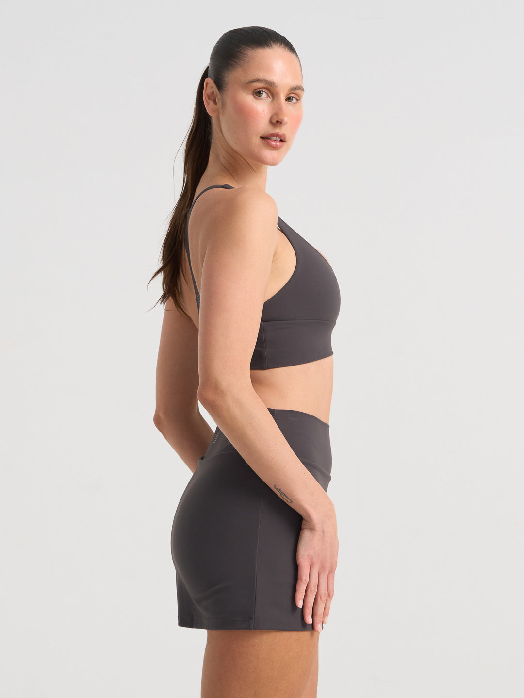 GLORY DAYS V RACER CROP - WASHED BLACK