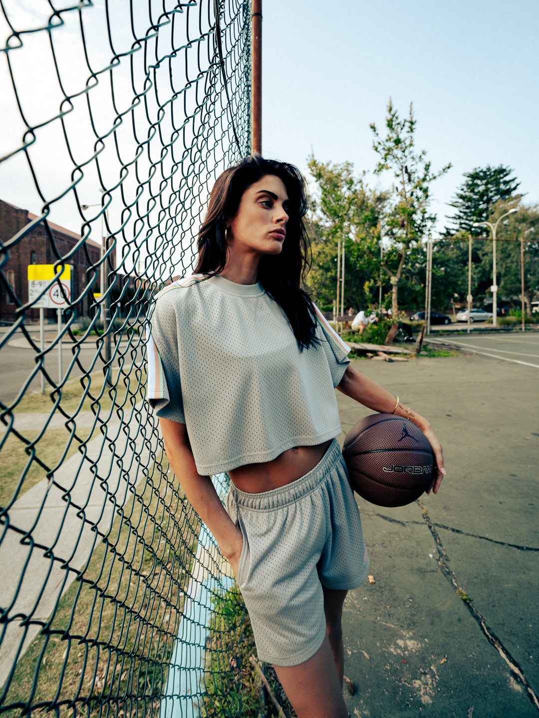 OVERSIZED CROPPED MESH TEE