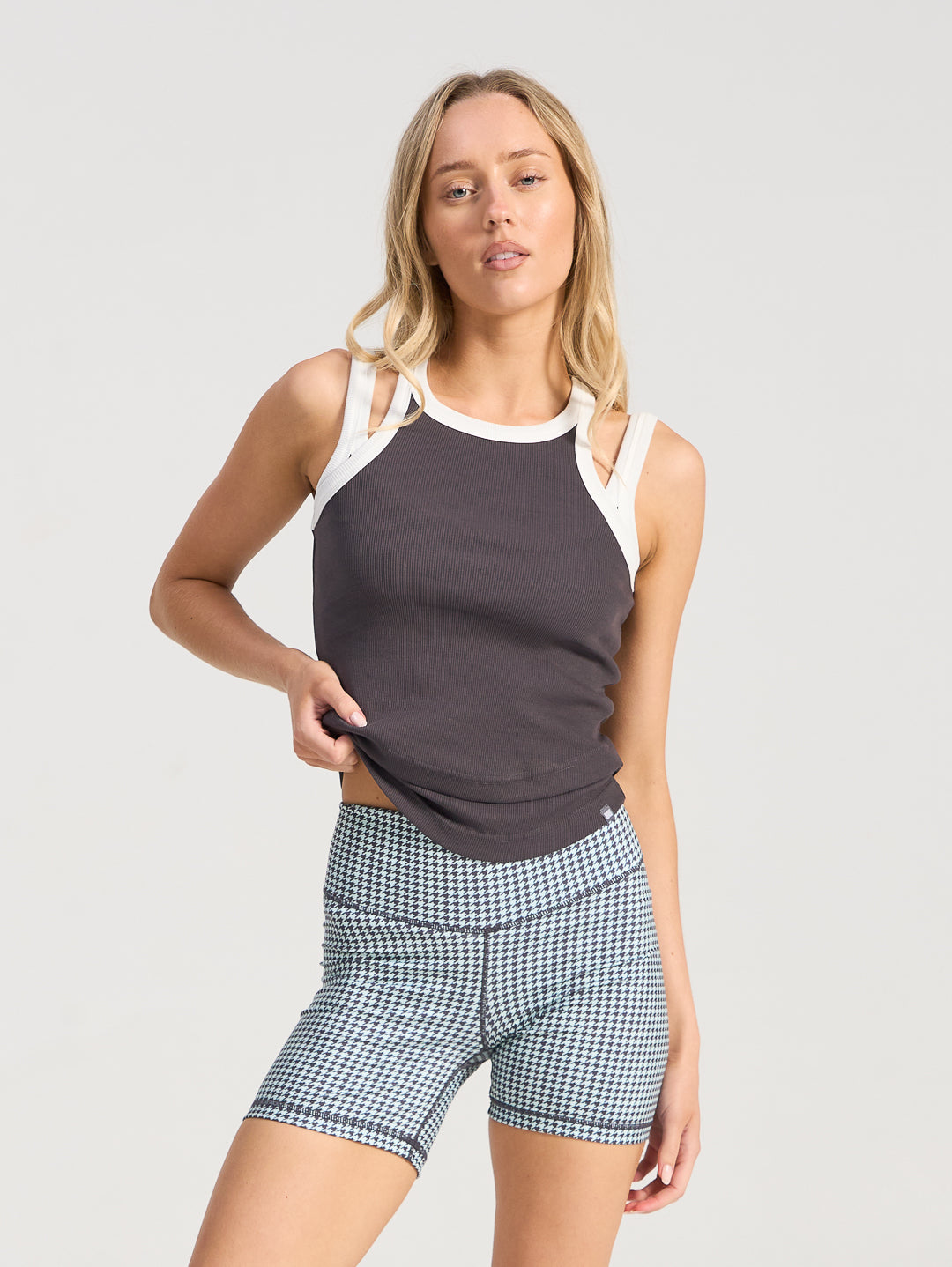 Speedway Resistance Layered Tank - Asphalt